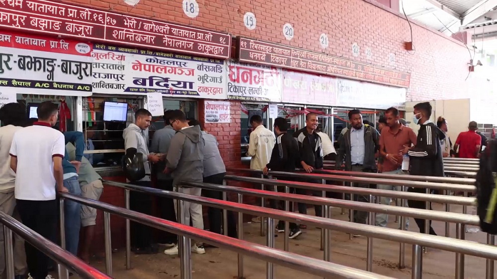 दुई दिनमा ३० हजार यात्रुले लिए बसको अग्रिम टिकट