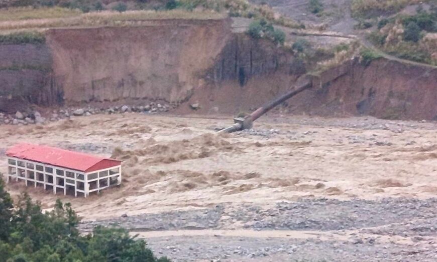 बाढीपहिरोले १६ जलविद्युत् आयोजनामा क्षति, विद्युत् उत्पादन बन्द