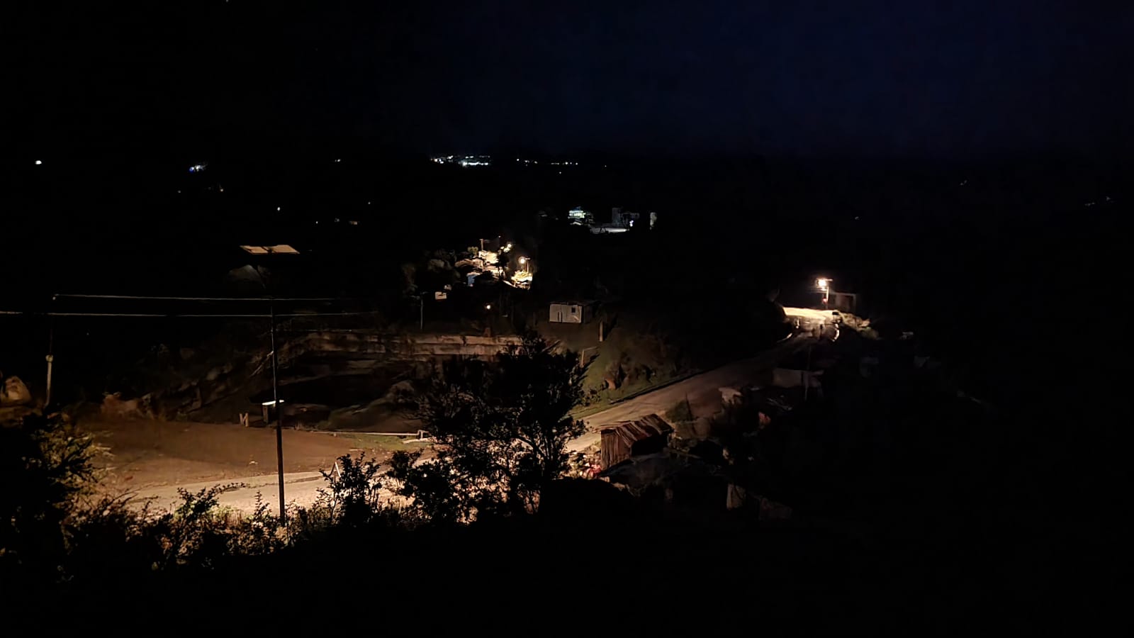 बेला–बेला अवरुद्ध हुने बिजुलीले उपभोक्ता हैरान