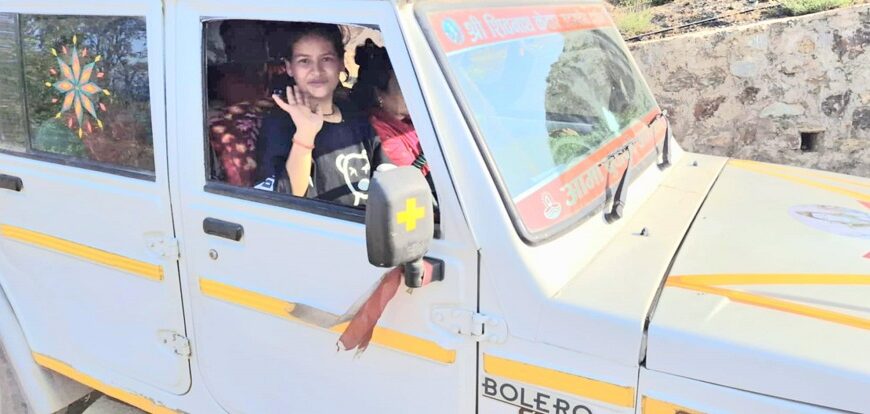 पहाडका घुम्तीमा रुबी बनिन् महिला ‘ड्राइभर’