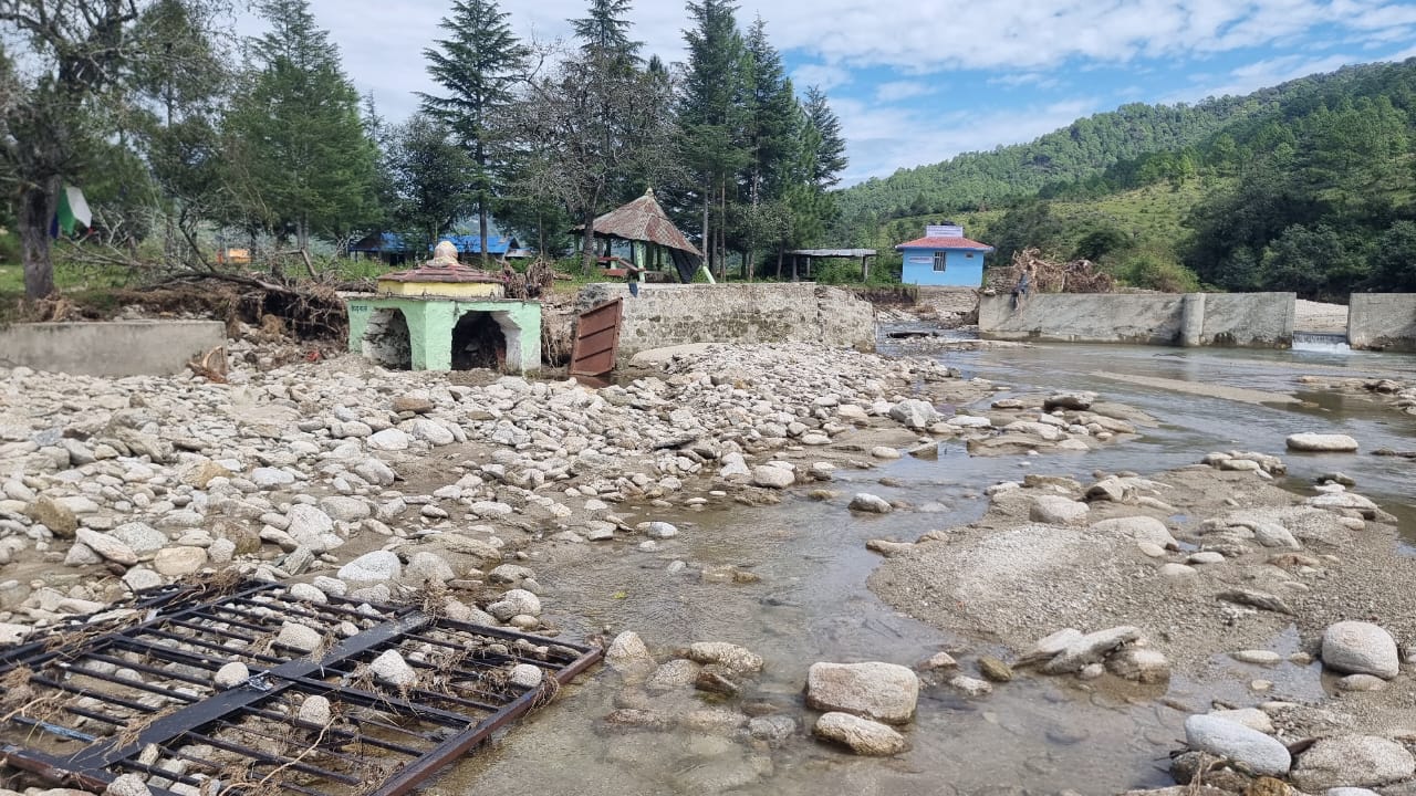 घटालथानका भौतिक संरचना अधुरै, बजेट आएन बाढी आएर बगायो