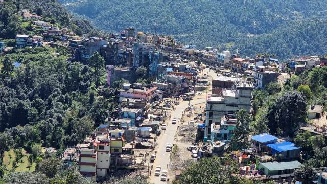 डडेल्धुरा सदरमुकाम सडक विस्तारः मुआब्जा बाँडियो, निर्माण गर्ने बजेट छैन