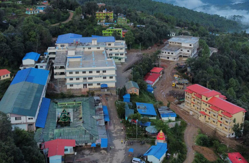 ६ वर्ष देखि बिषेशज्ञ चिकित्सकको पर्खाइमा डडेल्धुरा अस्पताल