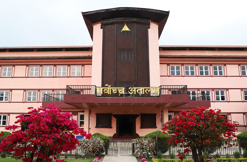 कम्प्युटर अपरेटरबाट बढुवा भएकाहरु अन्य सेवा समूहमा समायोजनको बाटो खुल्यो