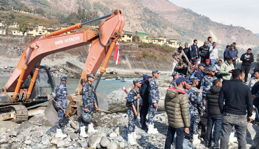 महाकालीको धार परिवर्तन गरिरहेको भारतिय डोजर नियन्त्रणमा