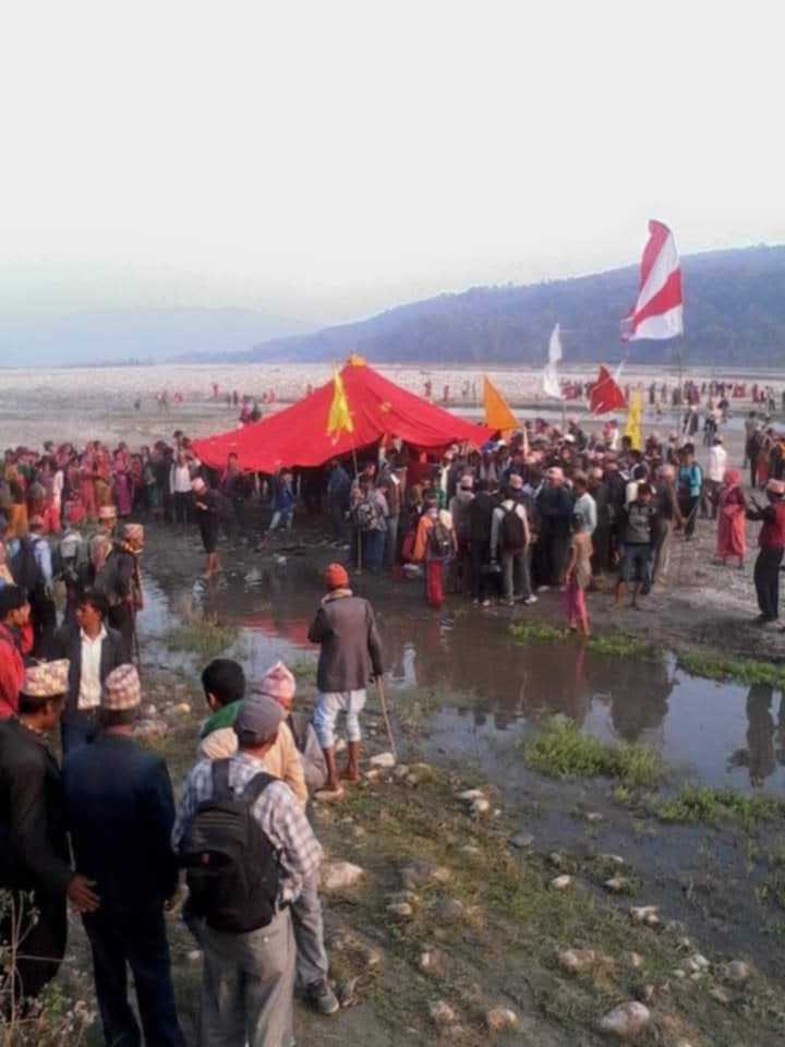 भागेश्वरको देउरो स्नानका लागि परशुरामधाम लगिदै