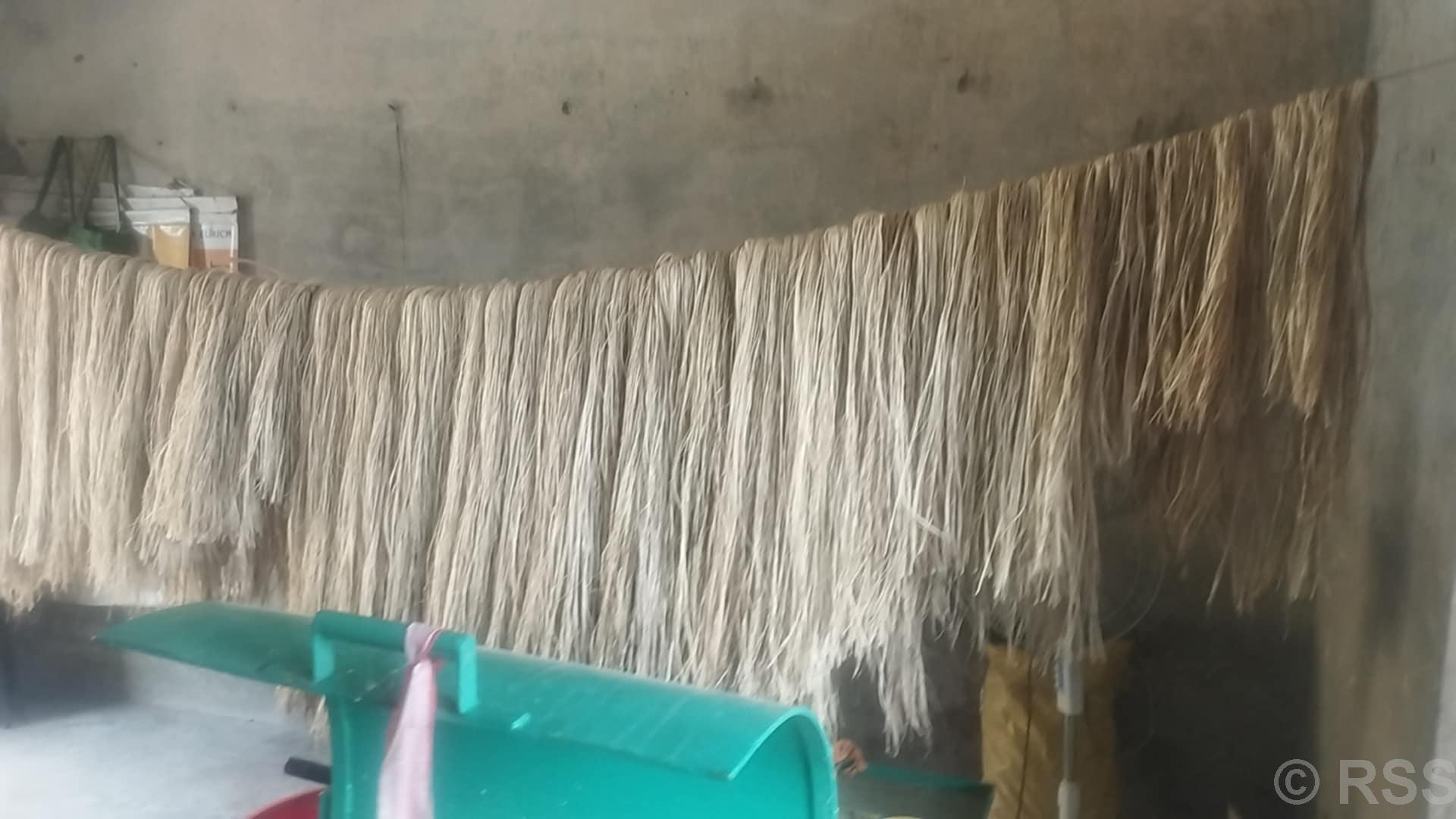 केराको रेशाबाट बनेका सामग्रीको माग बढ्यो