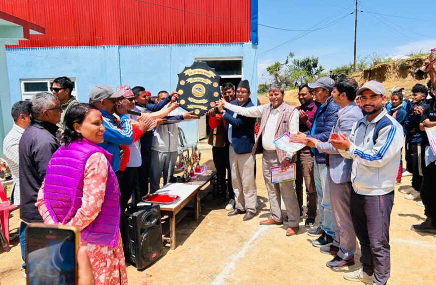 अमरगढीले जित्यो जिल्लास्तरीय राष्ट्रपति रनिङ शिल्ड