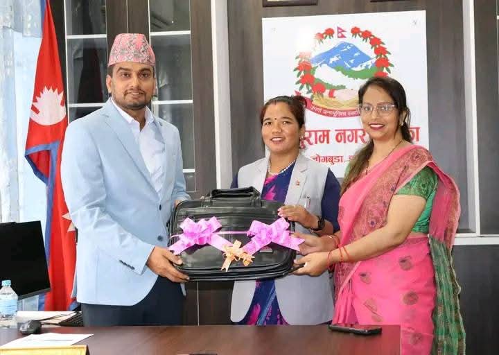 डडेल्धुराका पालिकाको बजेट तीन अर्व ८९ करोड बढी