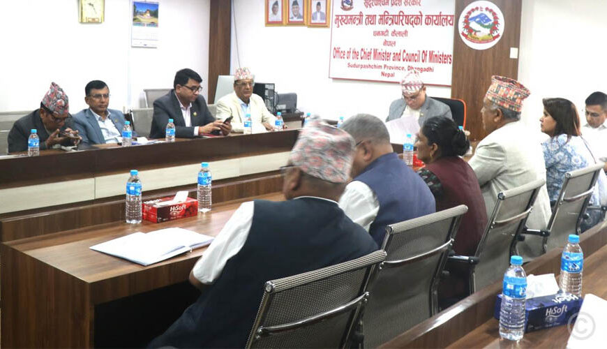 बाजुराका अग्निपीडितलाई प्रदेश सरकारको ४० लाख सहयोग