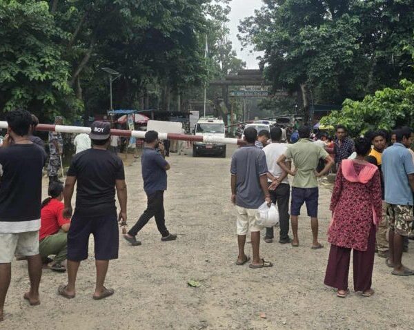 नेपालीलाई भारत प्रवेशमा रोक