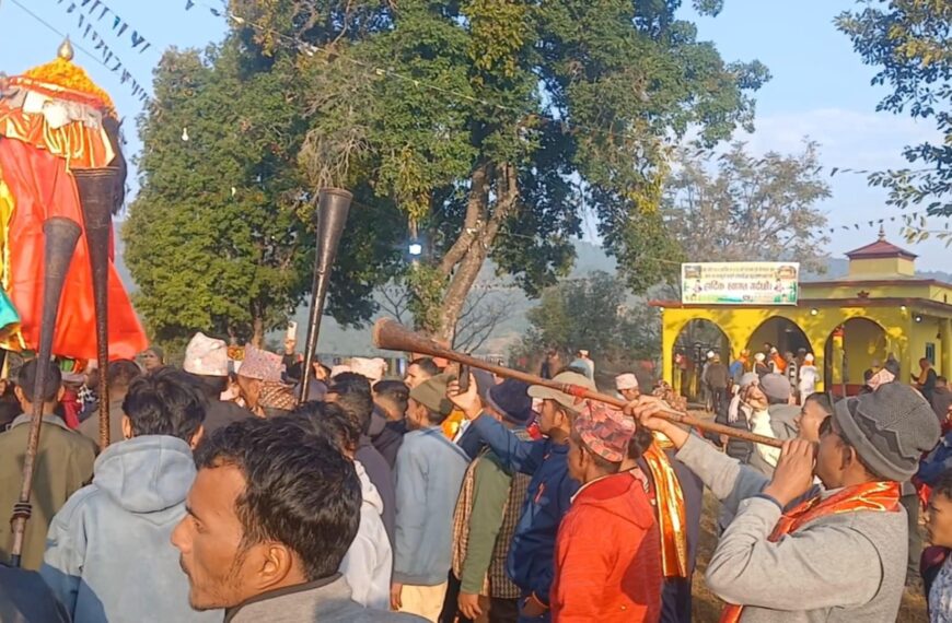 सात भाई देउता मध्येका एक कैलापालको जाँत सम्पन्न