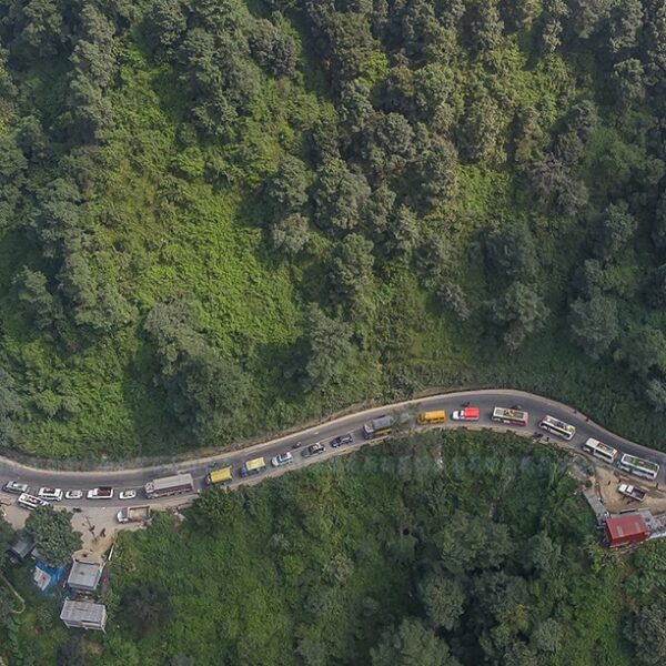 काठमाडौं भित्रने र बाहिरिने सवारी तीन दिन बन्द