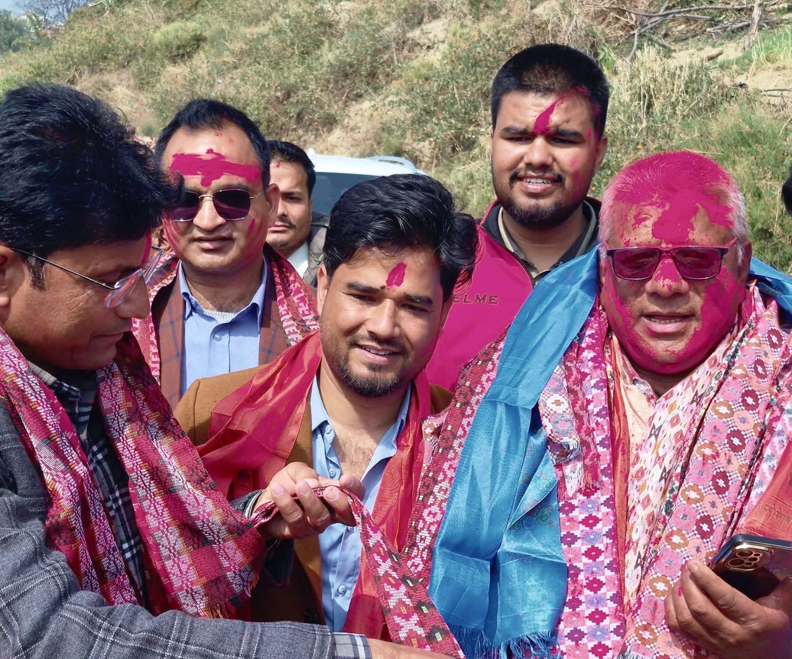 डोटीमा कांग्रेसका खड्का ७८७ मतान्तरले विजयी