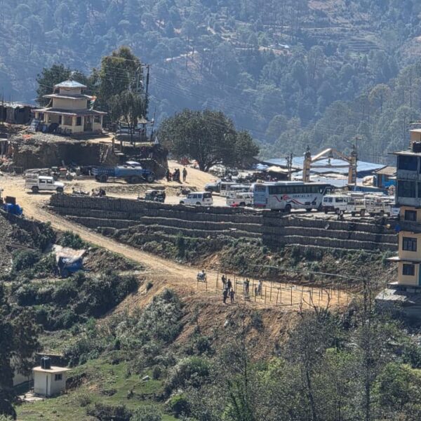 डडेल्धुरामा १२ वर्ष पछि पुनः हाट बजार संचालन हुदै