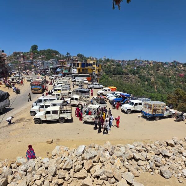 ६५ करोड मुआब्जा बाँडेर चार वर्ष देखि बजेट पर्खिरहेको डडेल्धुराको सडक