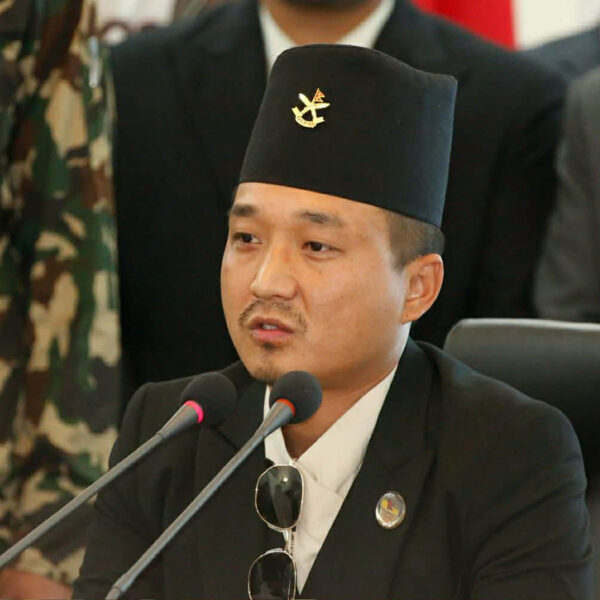 सम्पत्ति विवरणबारे स्पष्ट पारे गृहमन्त्री गुरुङले