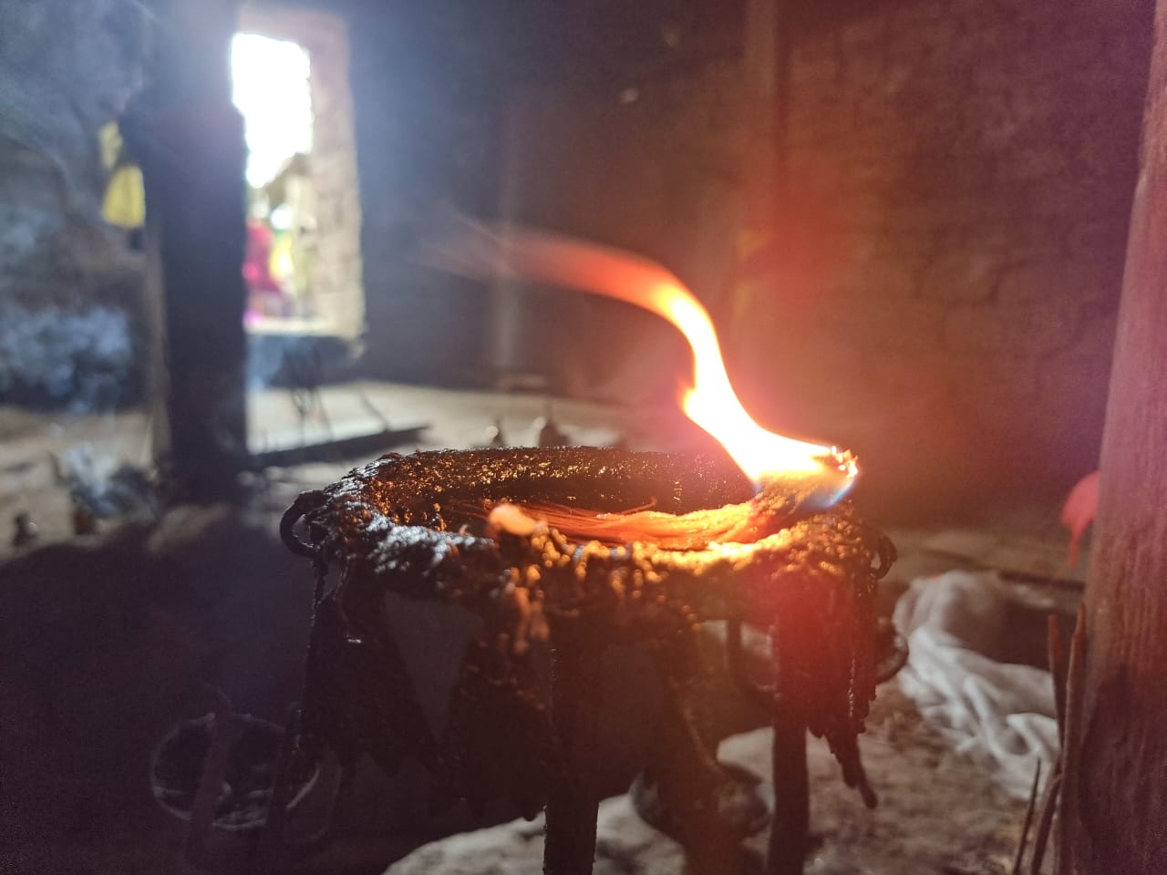 देवीदेवताका मन्दिरमा बत्ती बाल्ने महिना सुरु, आज हरेली संक्रान्ति मनाईदै