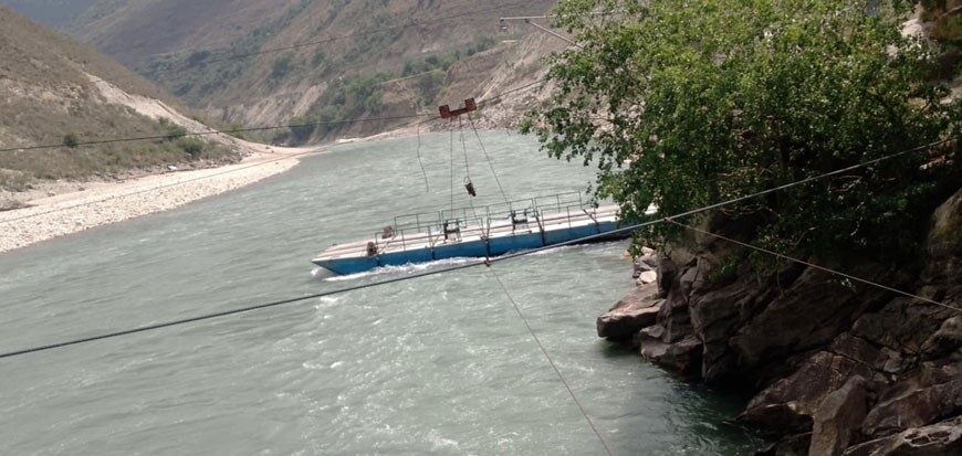 फेरी रोकिँदा सामान ढुवानीमा सास्ती, स्थानीय फेरि नाम्लोमै भर