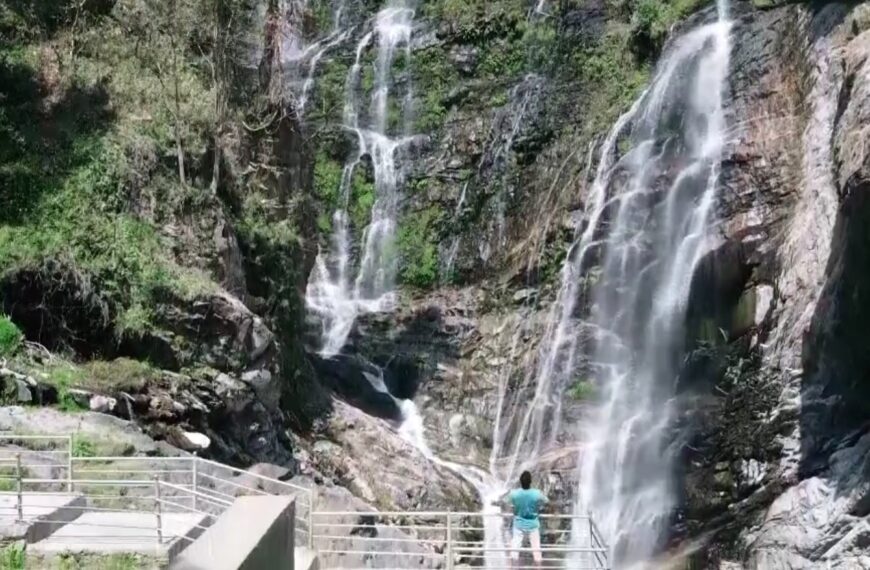 सायल झरनाः सडक विस्तारसँगै बढ्दै पर्यटकीय सम्भावना, अझै पूर्वाधार र प्रवद्र्धनको खाँचो